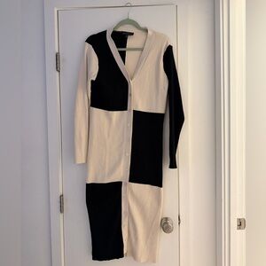 Eloquii Two-Tone Black and Cream Cardigan Dress as 14/16